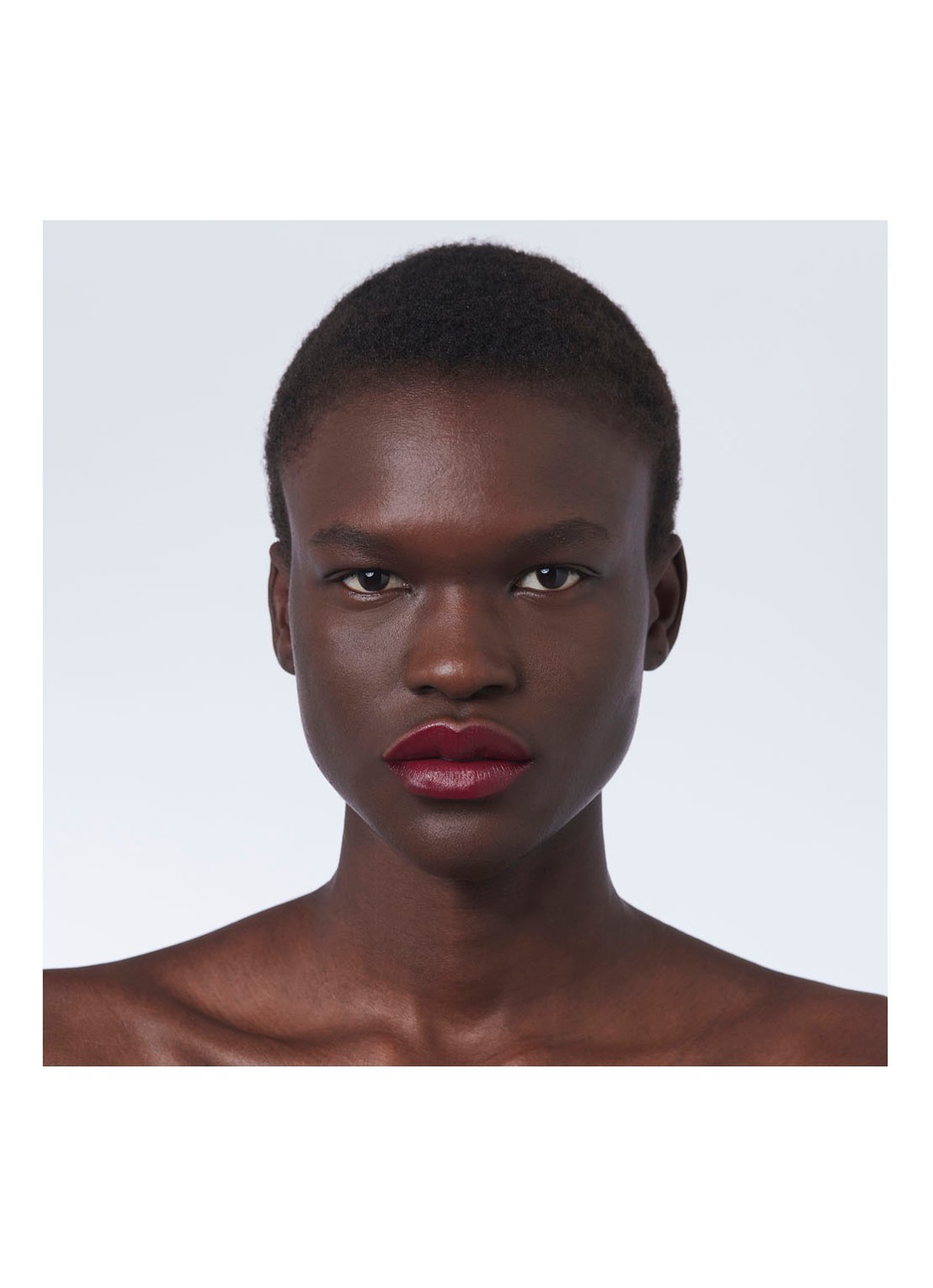 Gucci Rouge à Lèvres Satin - lipstick  - detail 6 405 grand hotel