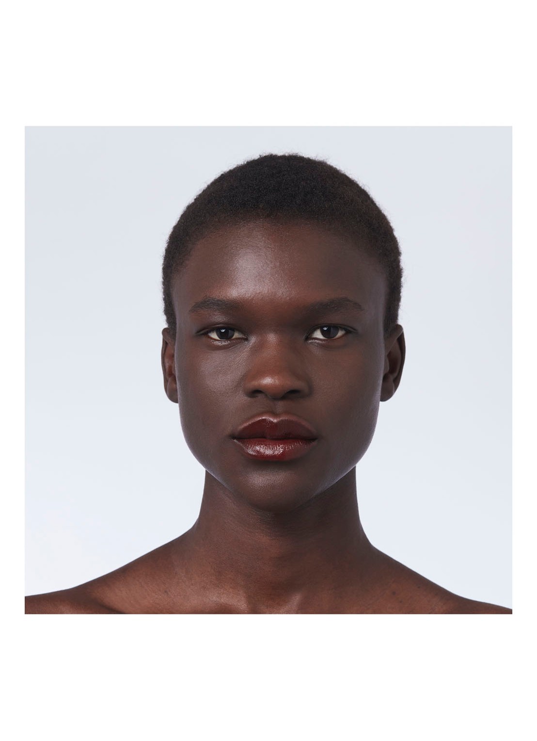 Gucci Rouge à Lèvres Satin - lipstick  - detail 6 507 ivy dark red