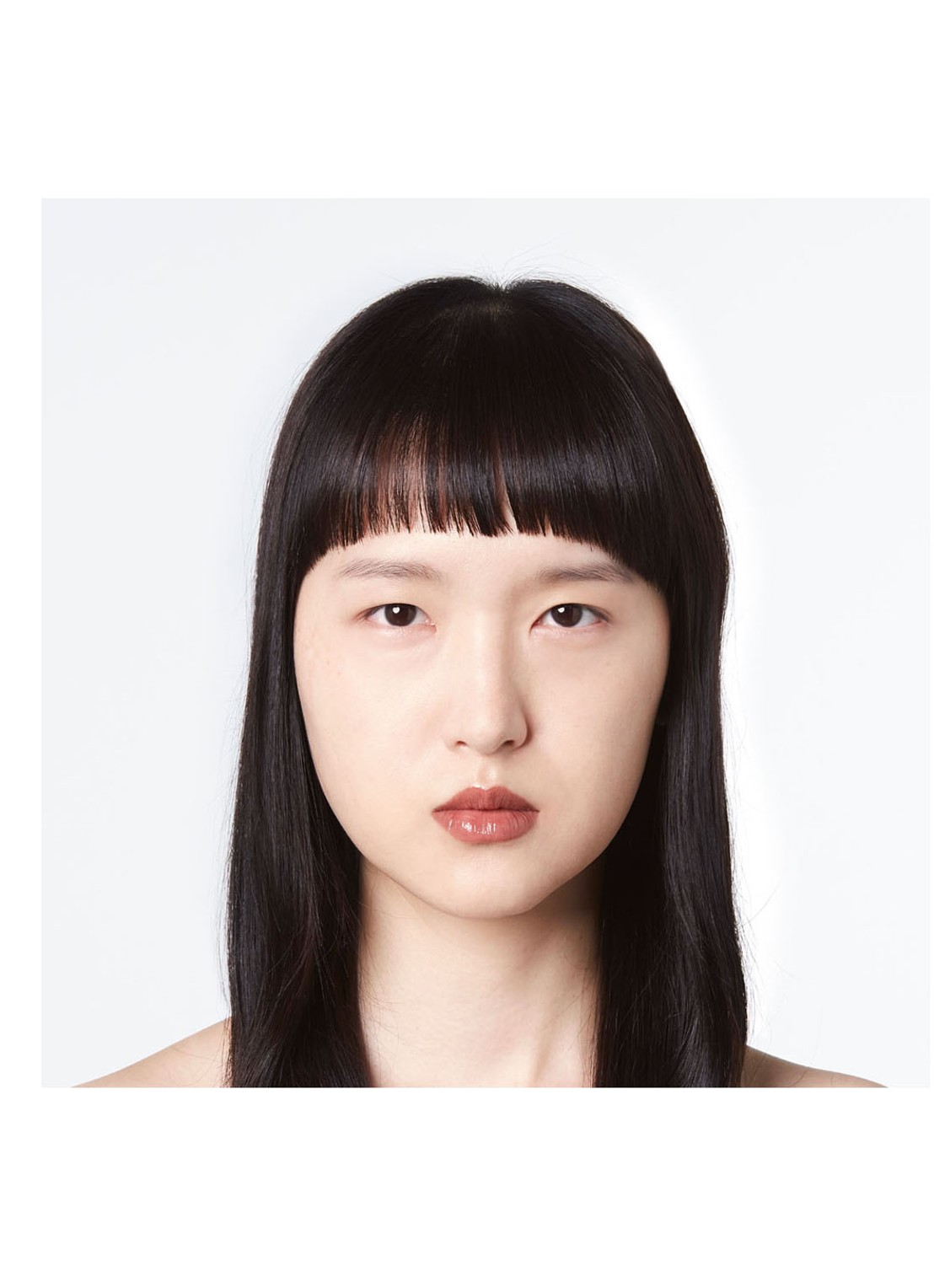 Gucci Rouge de Beauté Brillant Glow en Care - lipstick - detail 5 204 peggy taupe