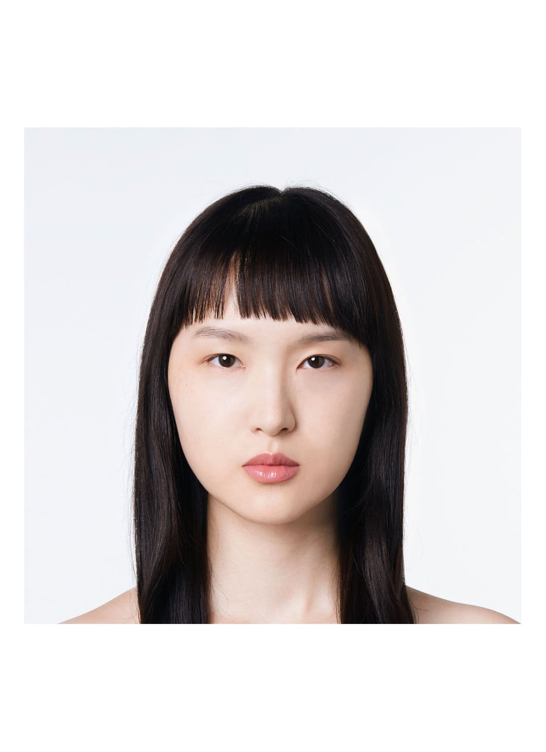 Gucci Rouge de Beauté Brillant Glow en Care - lipstick - detail 6 215 july blush