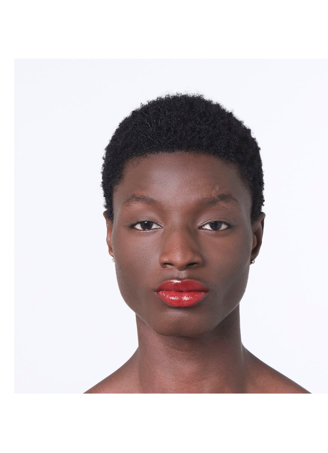 Gucci Rouge de Beauté Brillant Glow en Care - lipstick - detail 3 517 abby maroon red