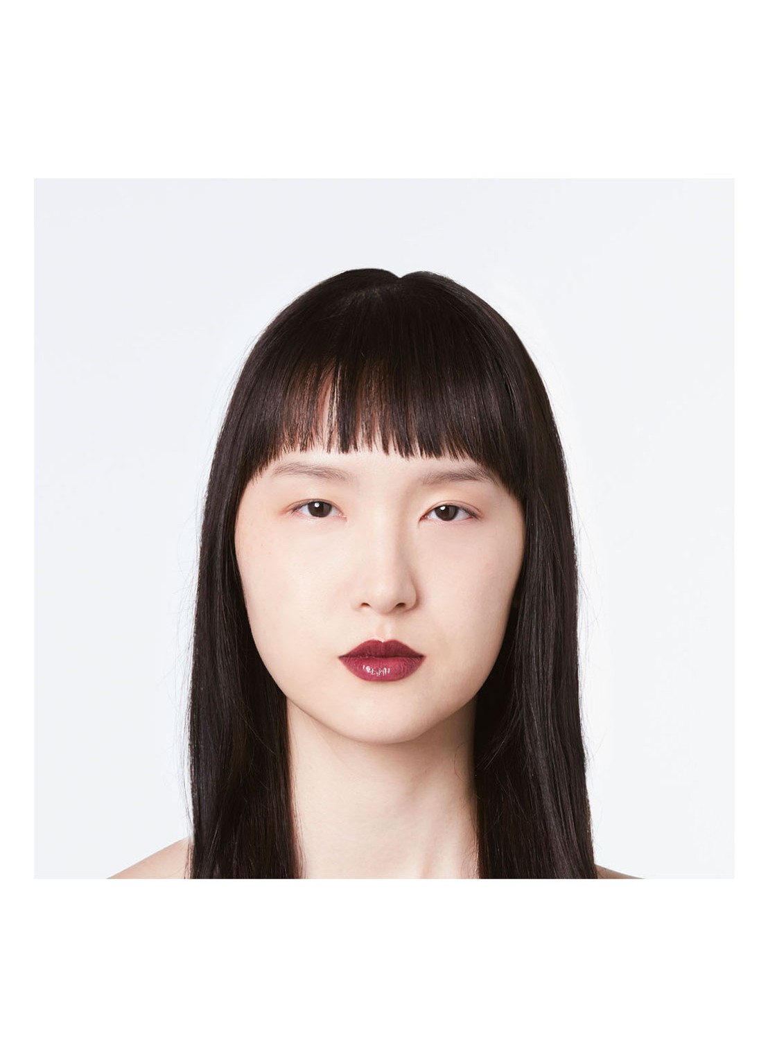 Gucci Rouge de Beauté Brillant Glow en Care - lipstick - detail 5 714 jody wild mauve