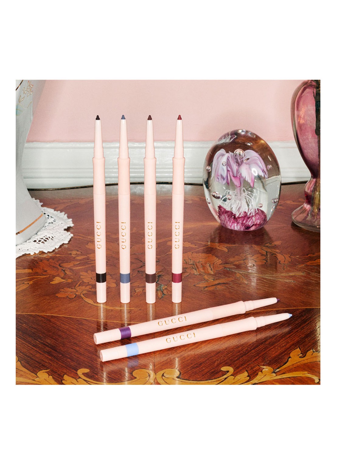 Gucci Stylo Contour des Yeux - waterproof eyeliner - detail 5 4 bordeaux