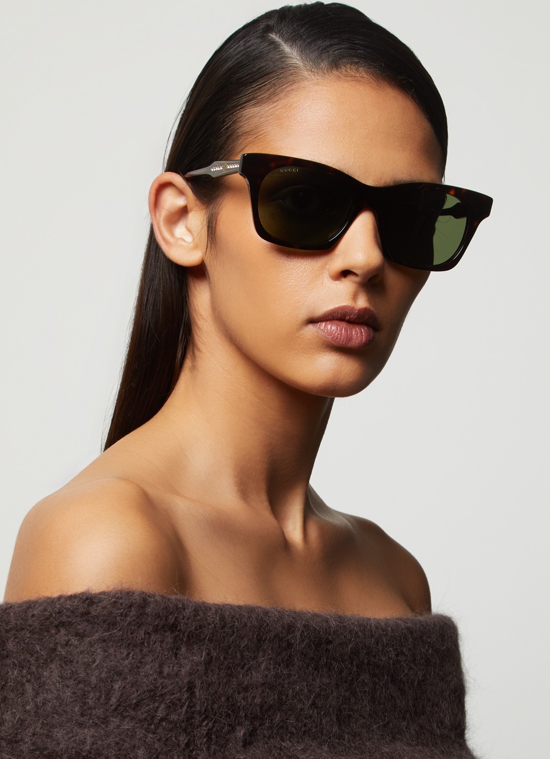 Gucci Wayfarer zonnebril GG1299S - voorkant 2 donkerbruin