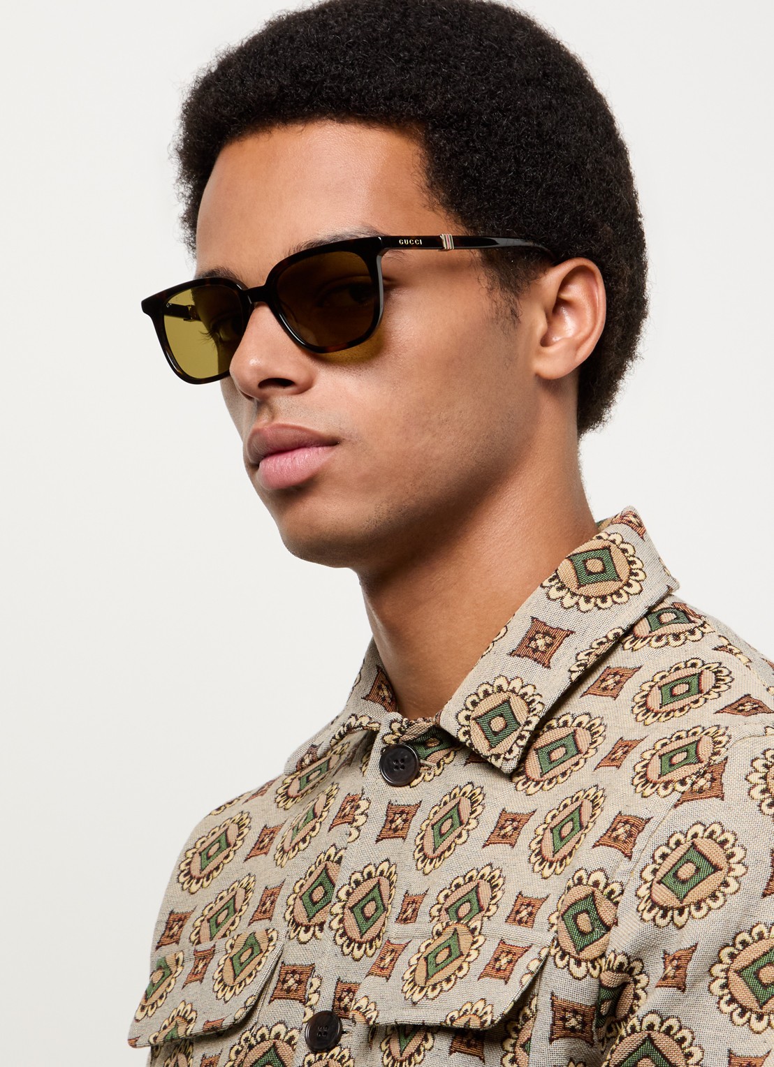 Gucci Wayfarer zonnebril GG1493S - voorkant 2 donkerbruin
