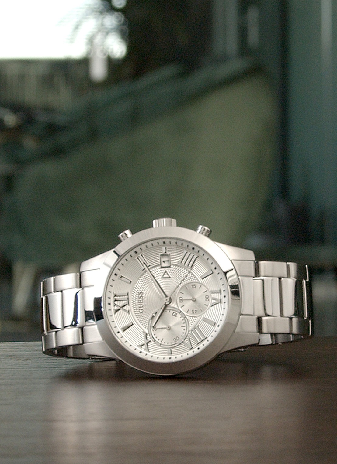 GUESS Atlas Chrono horloge W0668G7 - detail 4 zilver