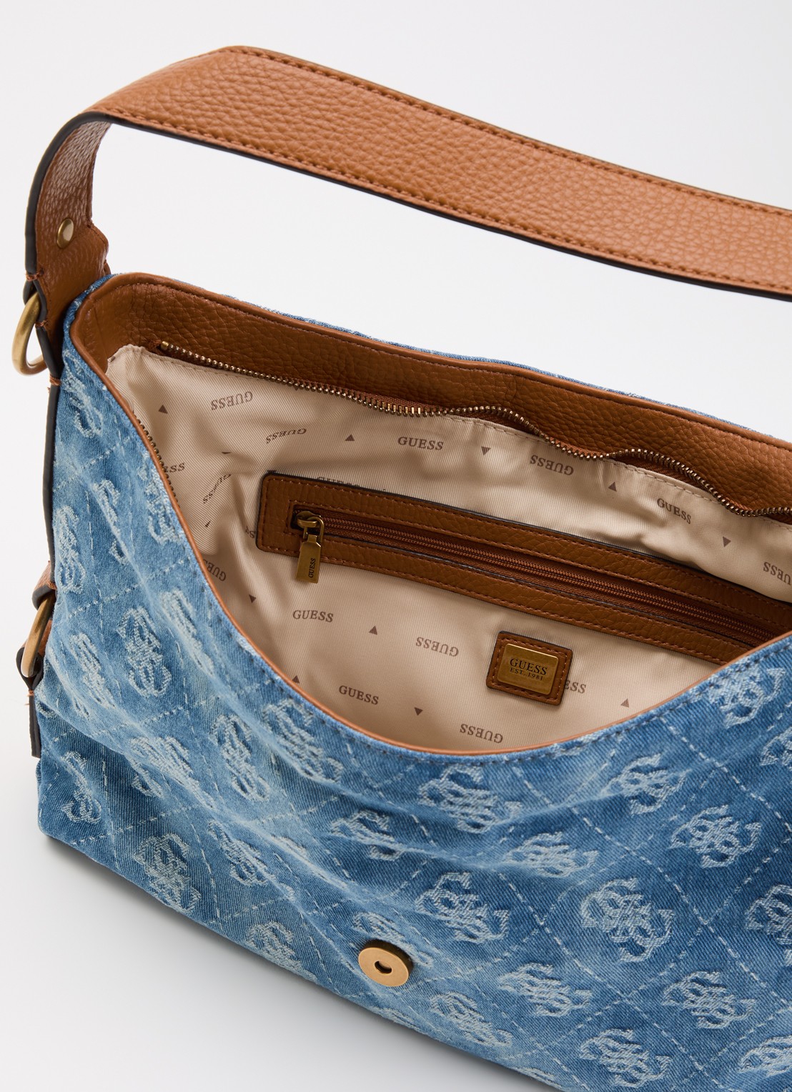 GUESS Camden Large schoudertas van denim met logoprint - detail 2 staalblauw