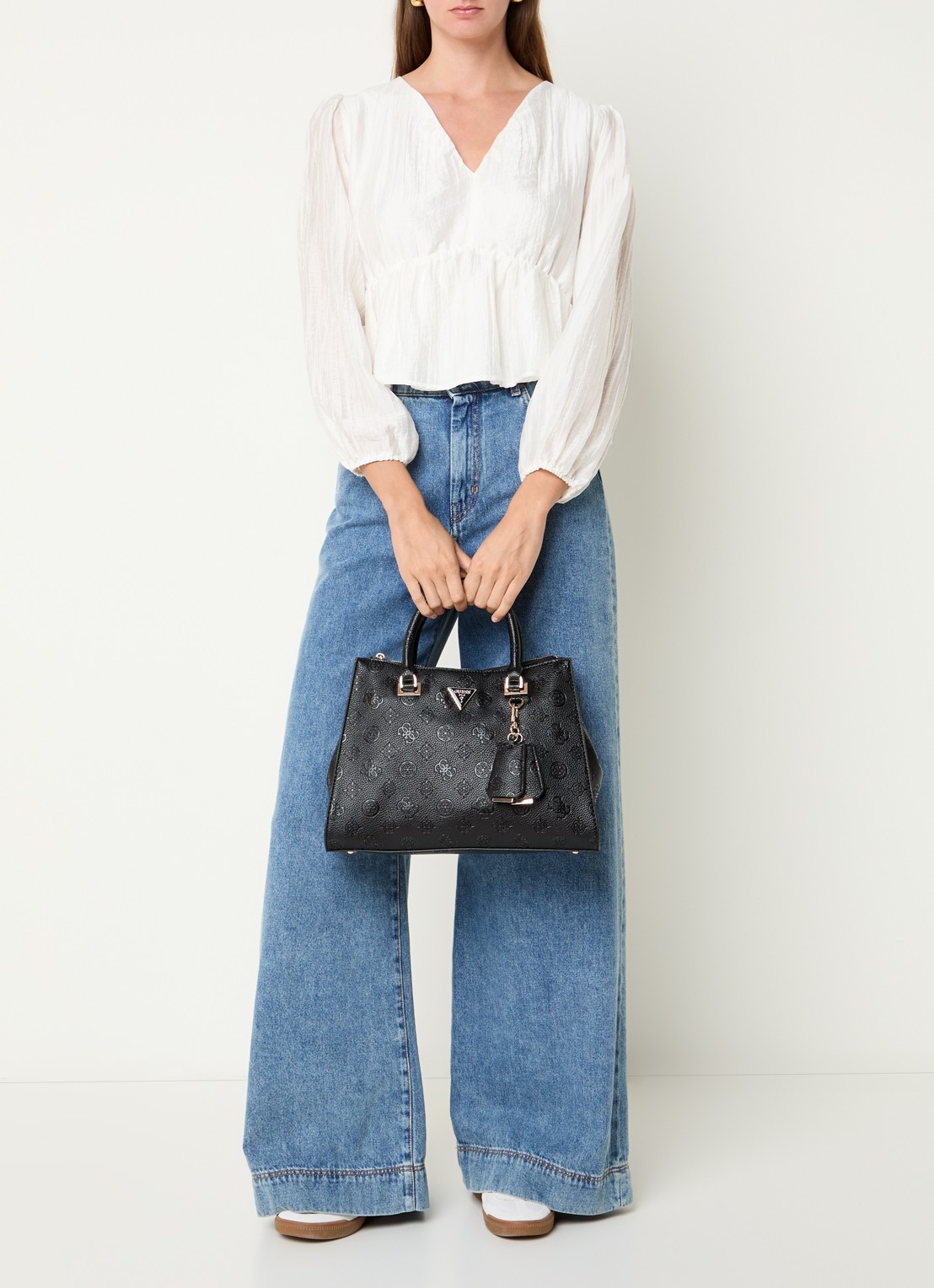 GUESS Cresidia handtas met logo en afneembare schouderriem - voorkant 3 zwart