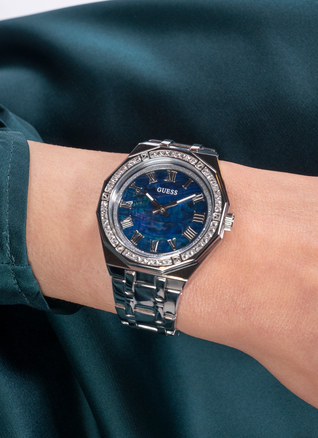 GUESS Desire horloge GW0770L1 - detail 3 zilver