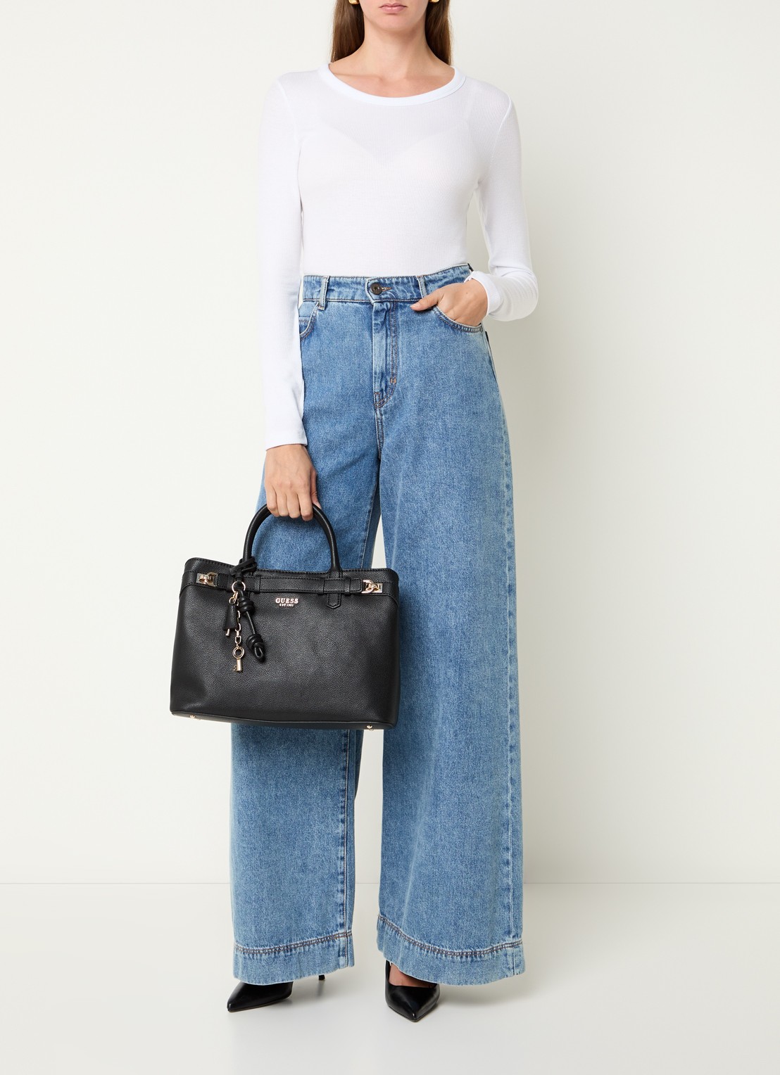 GUESS Gregoria handtas met logo en afneembare schouderriem - voorkant 3 zwart