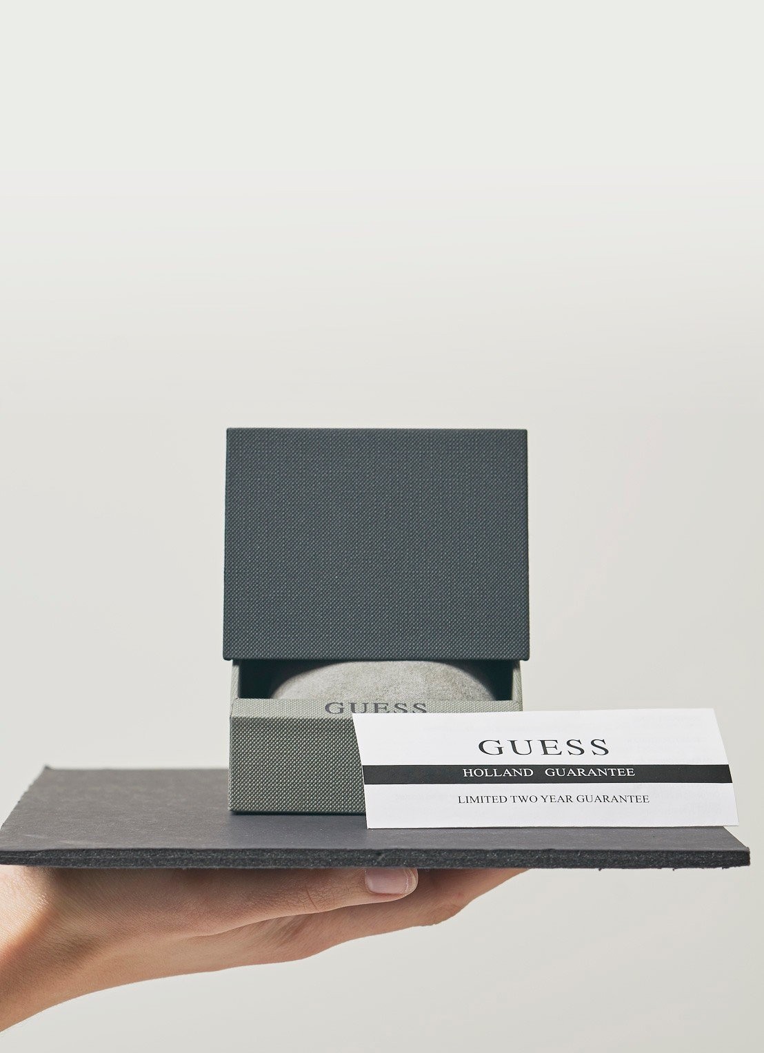 GUESS Imprint horloge W1161G1 - detail 4 zwart