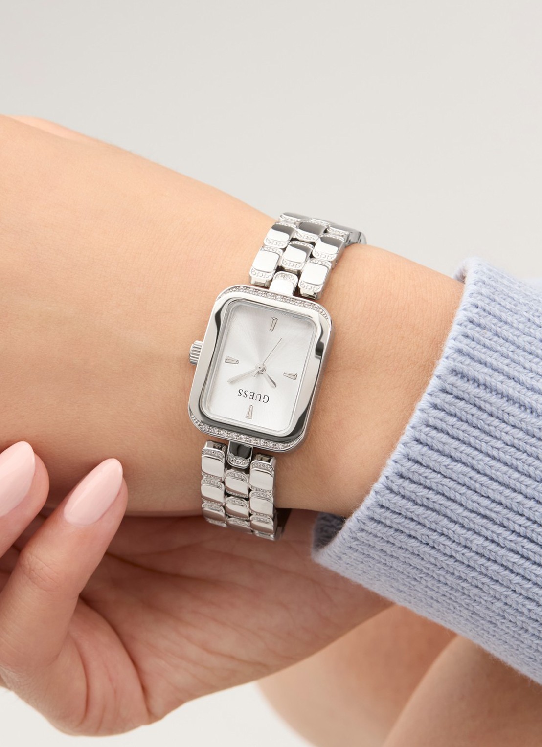 GUESS Isla horloge GW0865L1 - voorkant 5 zilver