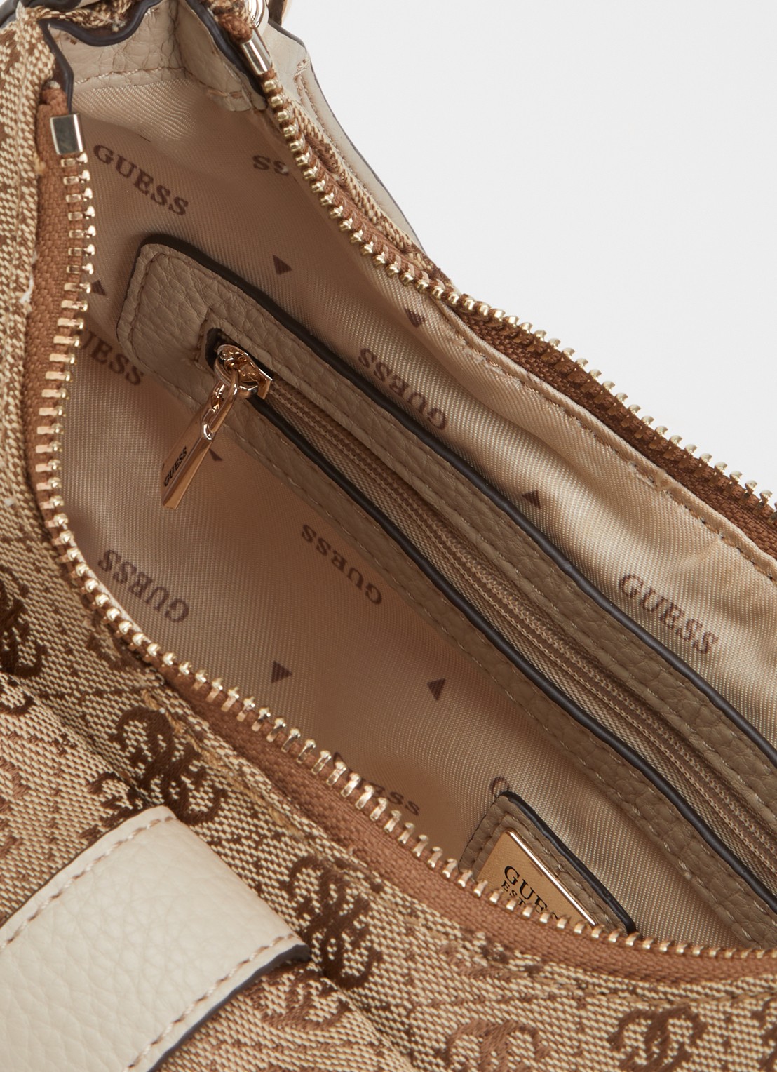 GUESS Jessa schoudertas met logoprint en afneembare schouderriem - detail 4 lichtbruin