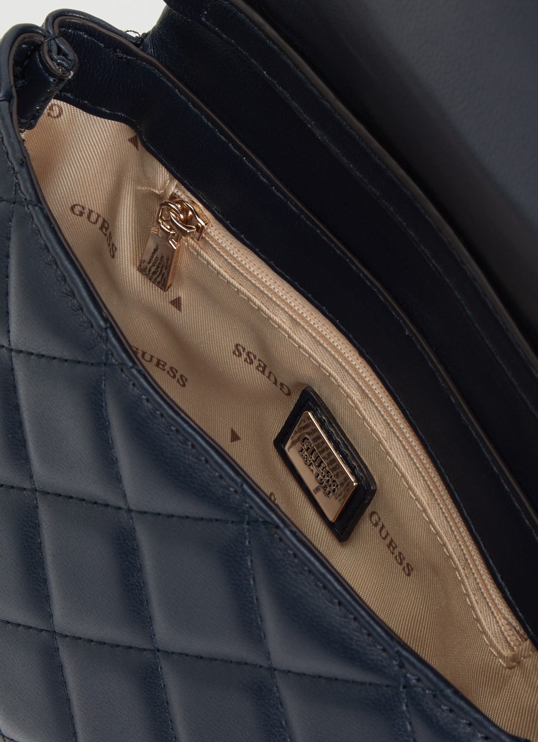 GUESS Juliet mini schoudertas met afneembare schoudertas  - detail 3 donkerblauw
