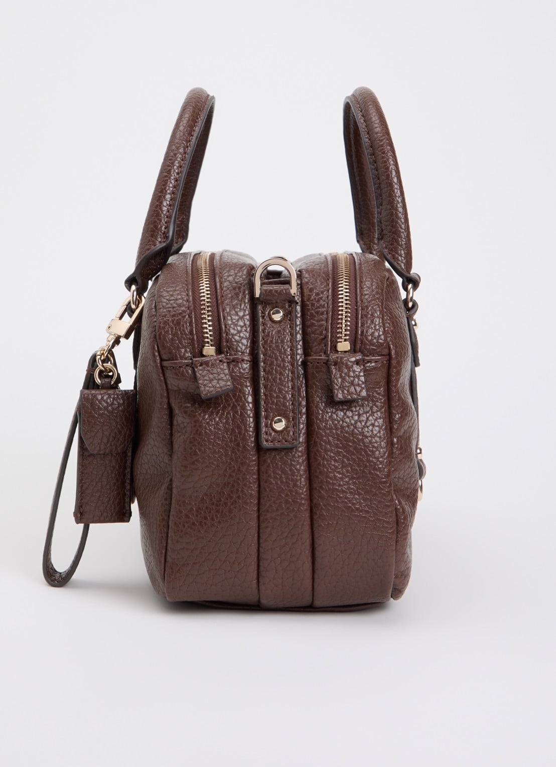 GUESS Marsha mini handtas met logo en tasbedel  - detail 5 donkerbruin