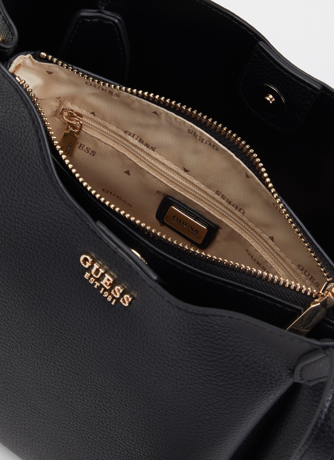 GUESS Melody schoudertas met logo en tasbedel - detail zwart