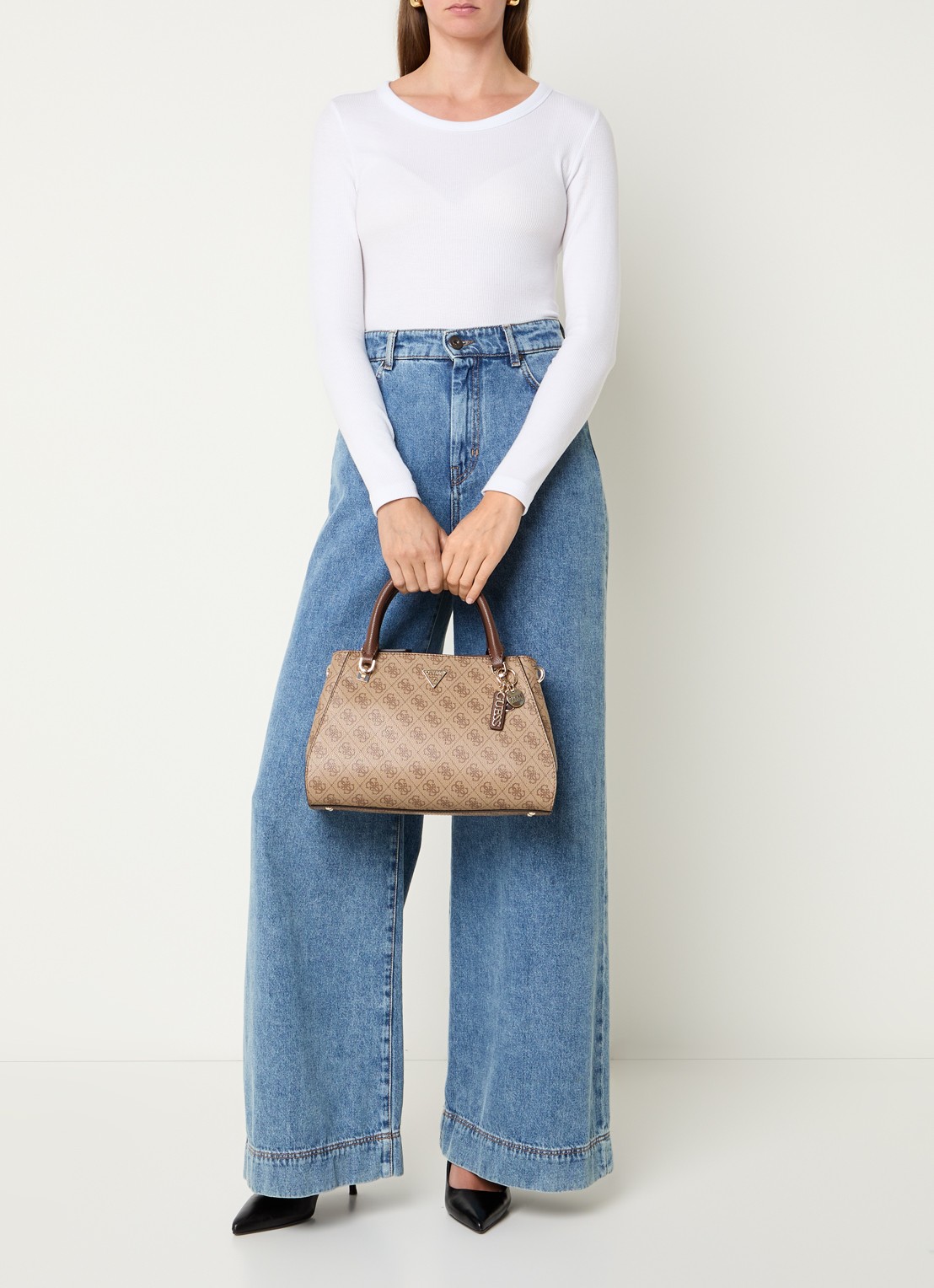 GUESS Noelle II handtas met logoprint en afneembare schouderriem - voorkant 7 donkerbeige