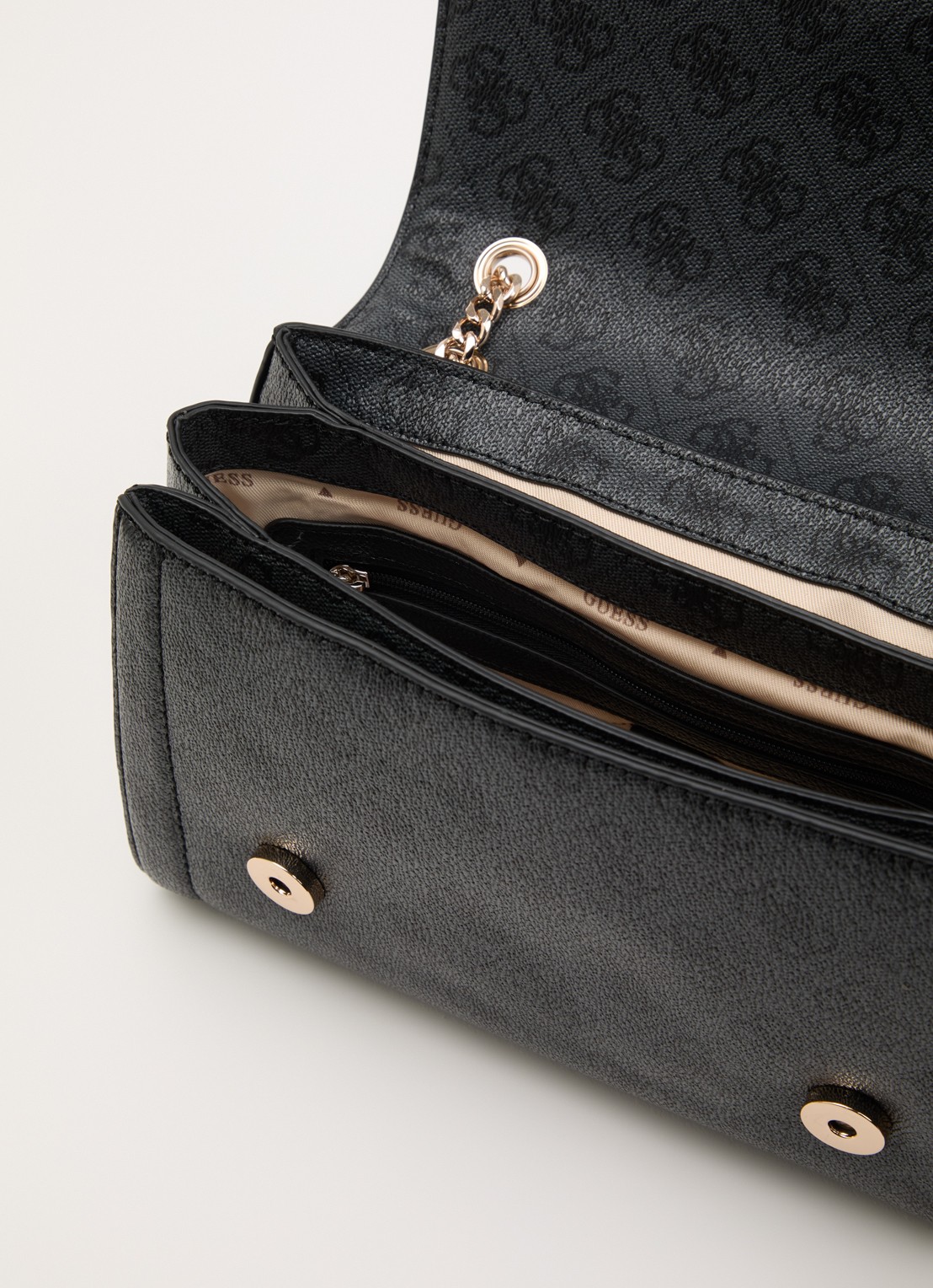 GUESS Noelle II schoudertas met logoprint en verstelbare schouderriem  - detail 2 antraciet