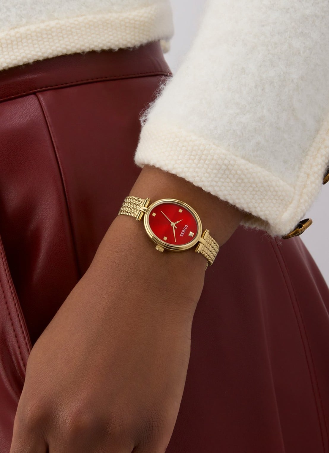 GUESS Ruby horloge GW0935L4 - voorkant 5 goud