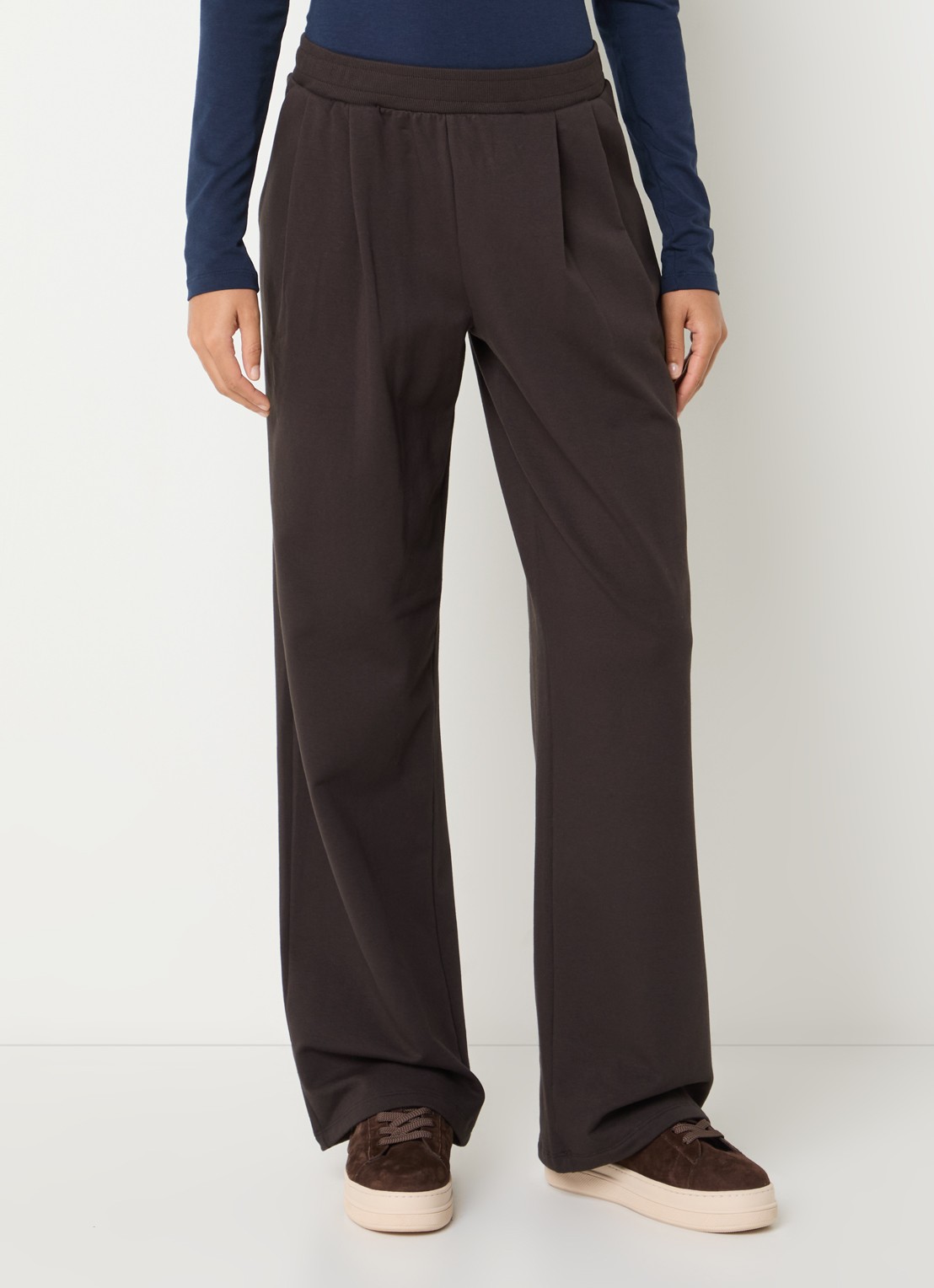 Hanro High waist wide fit loungebroek met steekzakken - detail donkerbruin
