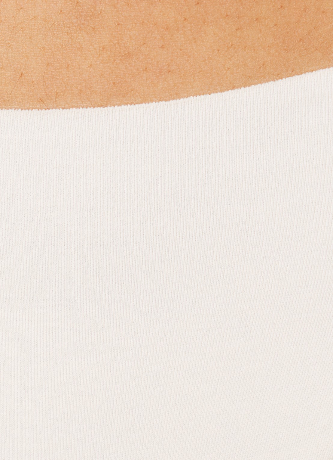Hanro Naadloze string - detail 4 creme