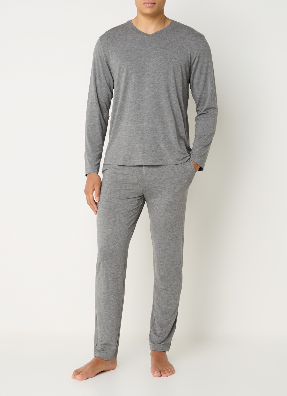 Hanro Pyjamatop met V-hals - voorkant 3 grijsmele