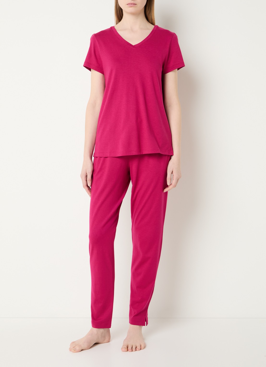 Hanro Pyjamatop met V-hals - voorkant 3 beige