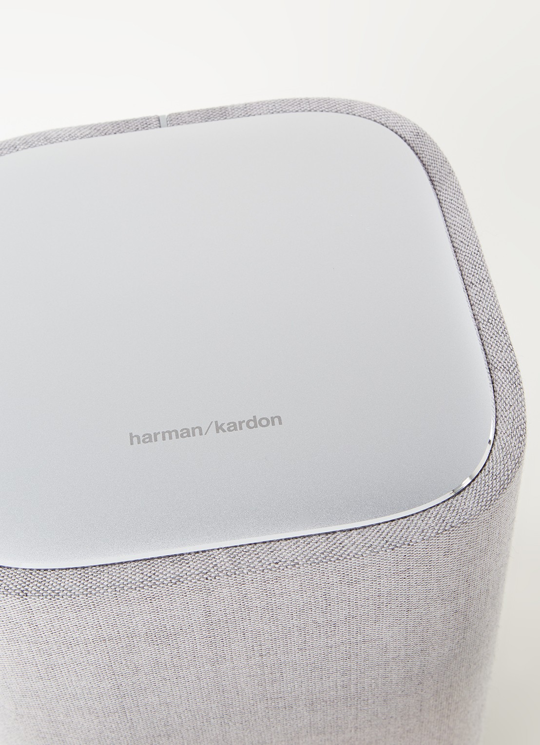 Harman Kardon Citation Sub S draadloze subwoofer - detail 3 lichtgrijs