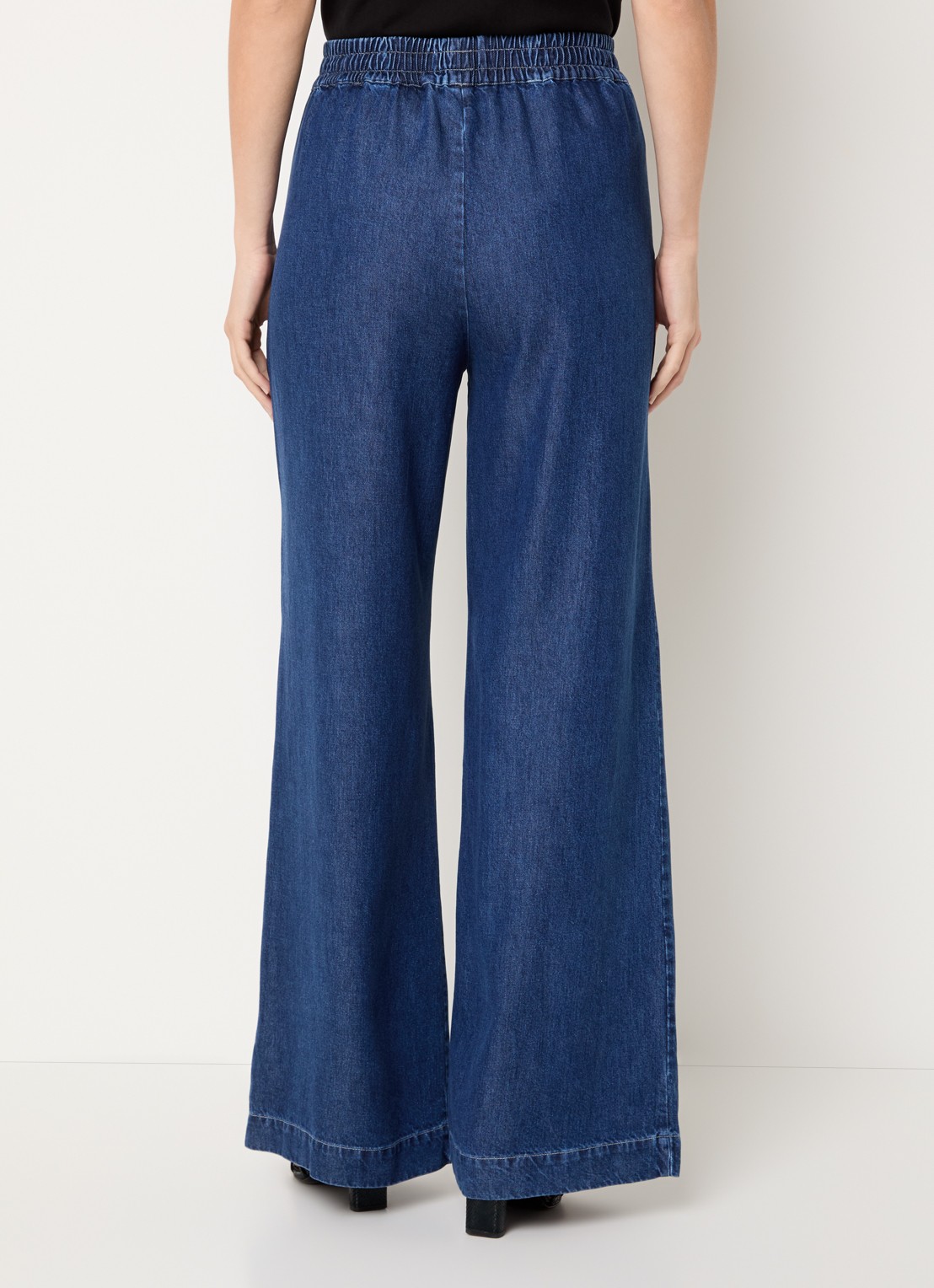 Harper high waist wide leg jeans  met elastische band en steekzakken - achterkant 4 indigo