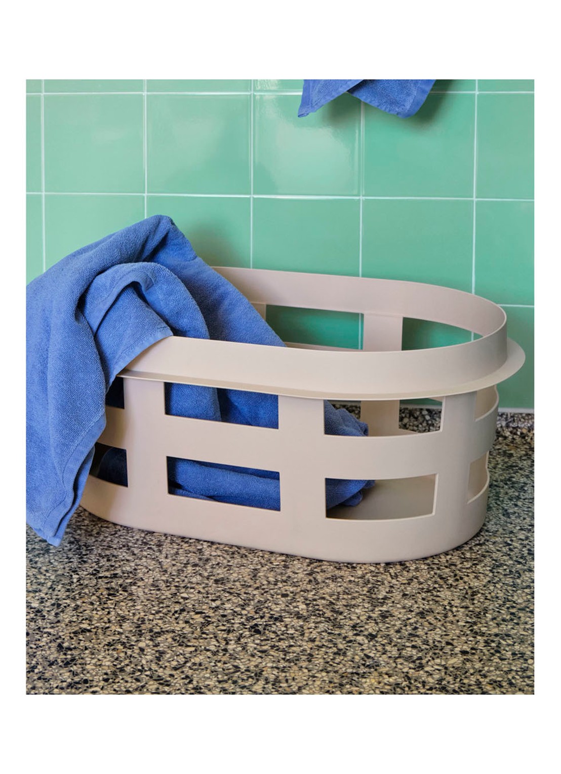 Hay Basket S wasmand 57,5 x 37,5 cm - voorkant 4 beige