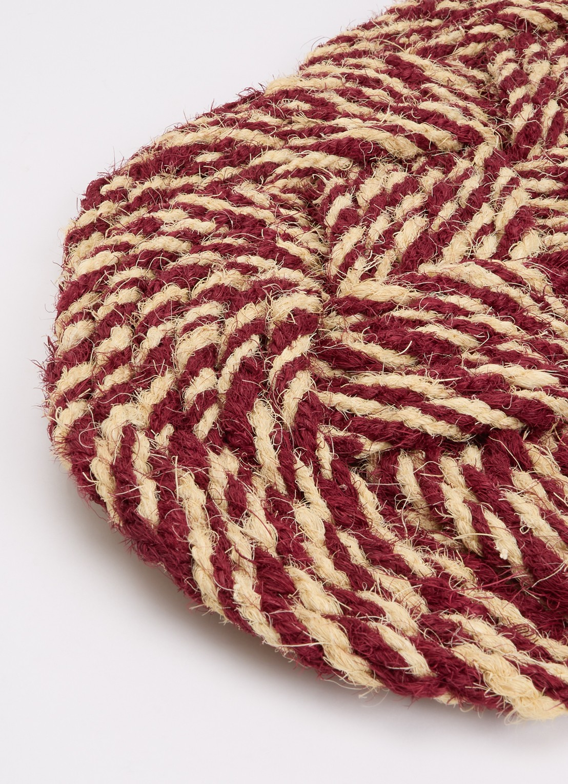 Hay Coco Swirl deurmat 40 x 80 cm - voorkant 2 bordeauxrood