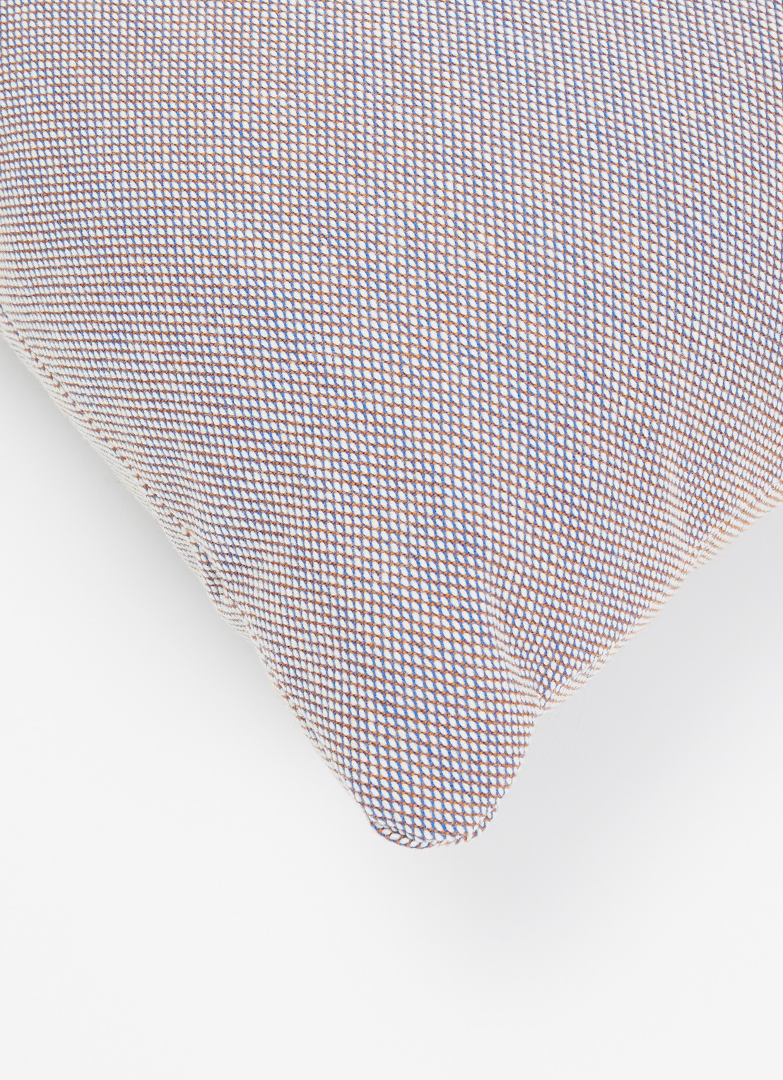 Hay Dot sierkussen in wolblend 45 x 60 cm - detail 4 paars