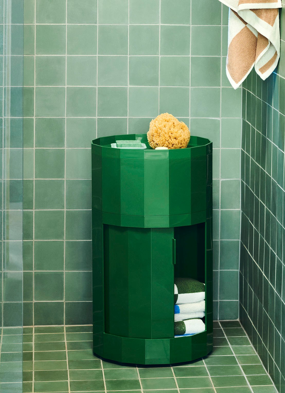 Hay Facet kast 38 x 66 cm - voorkant 2 groen