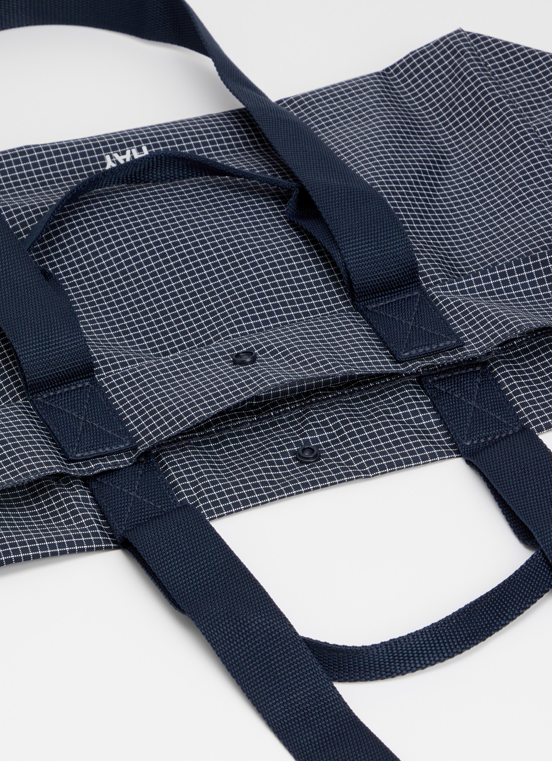 Hay Grid S shopper met waterafstotende coating - detail 2 donkerblauw