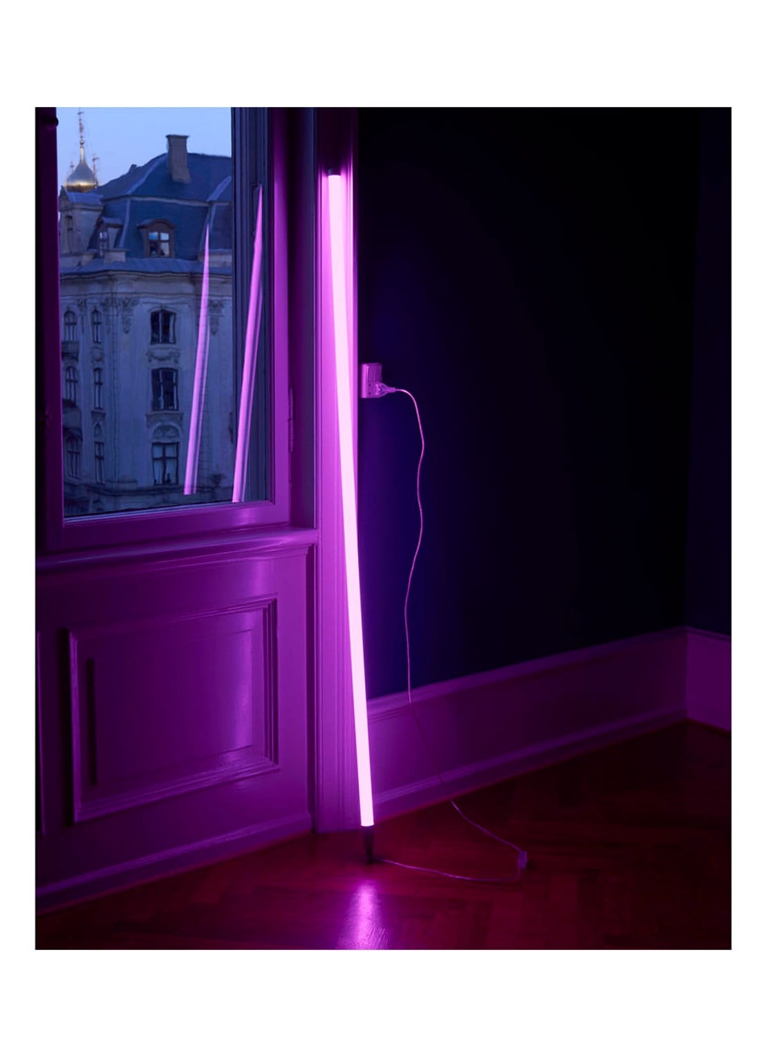 Hay Hay Neon Tube LED lamp 150 cm - detail 3 roze