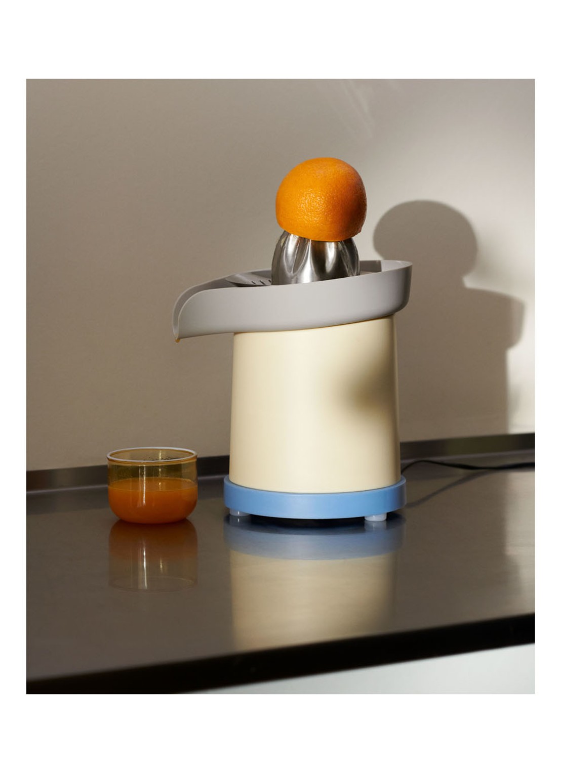 Hay Sowden Juicer citruspers 541399 - detail 3 vanillegeel
