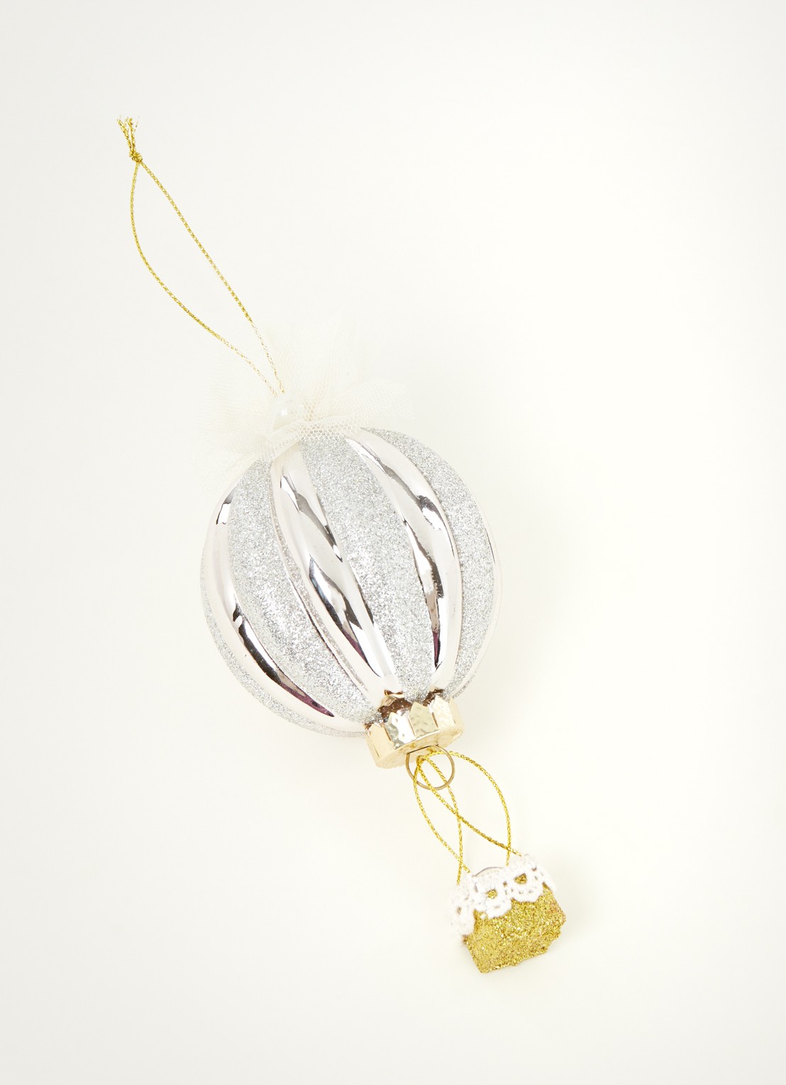 HD Collection Hot Air Balloon kersthanger 15 cm - detail zilver