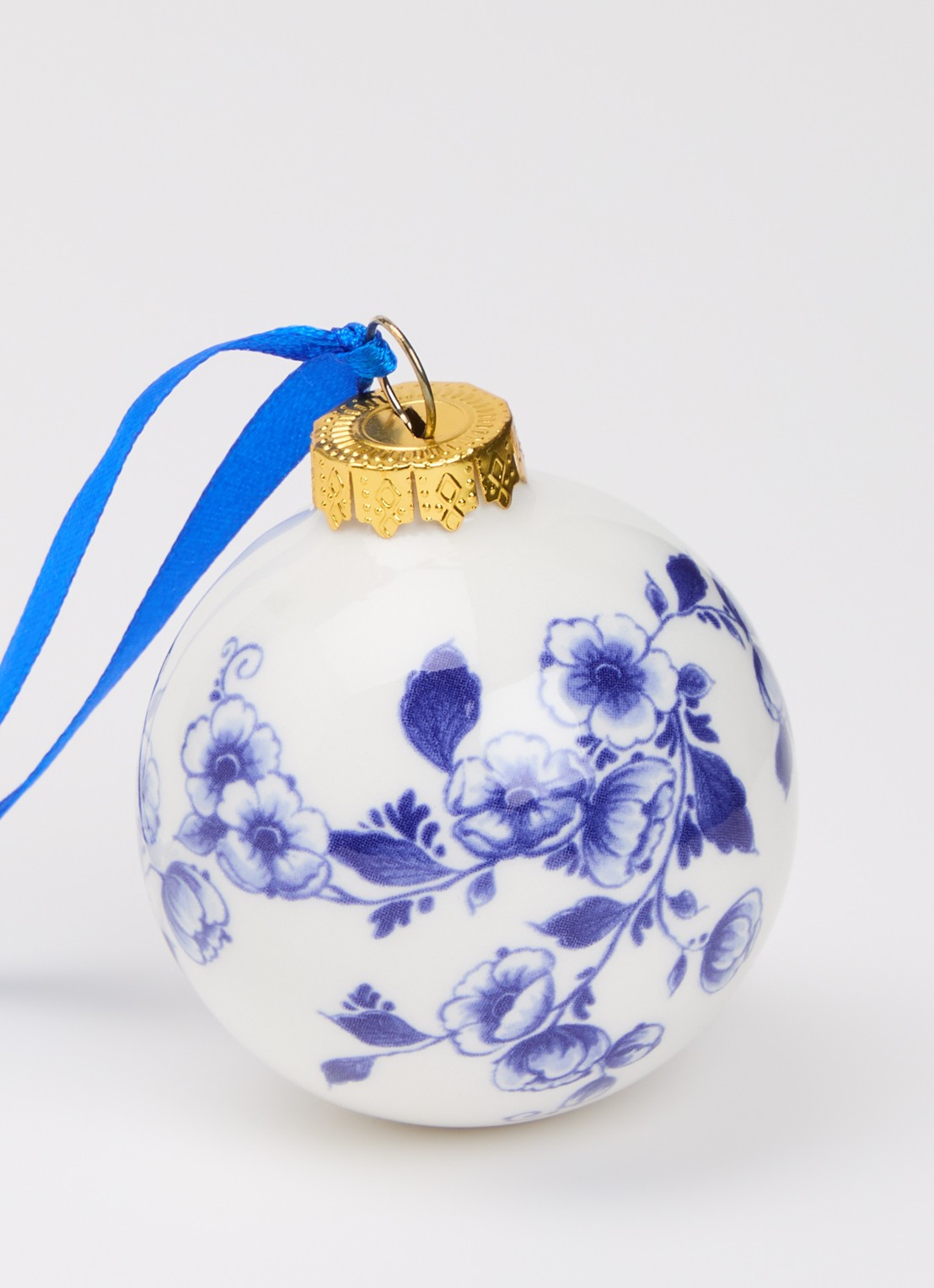Heinen Delfts Blauw Bloemen kerstbal 5 cm - detail 2 gebroken wit