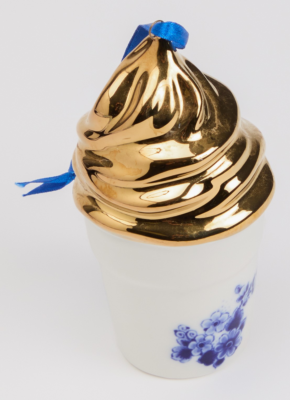 Heinen Delfts Blauw Softijsje kersthanger 9,5 cm - detail 2 goud