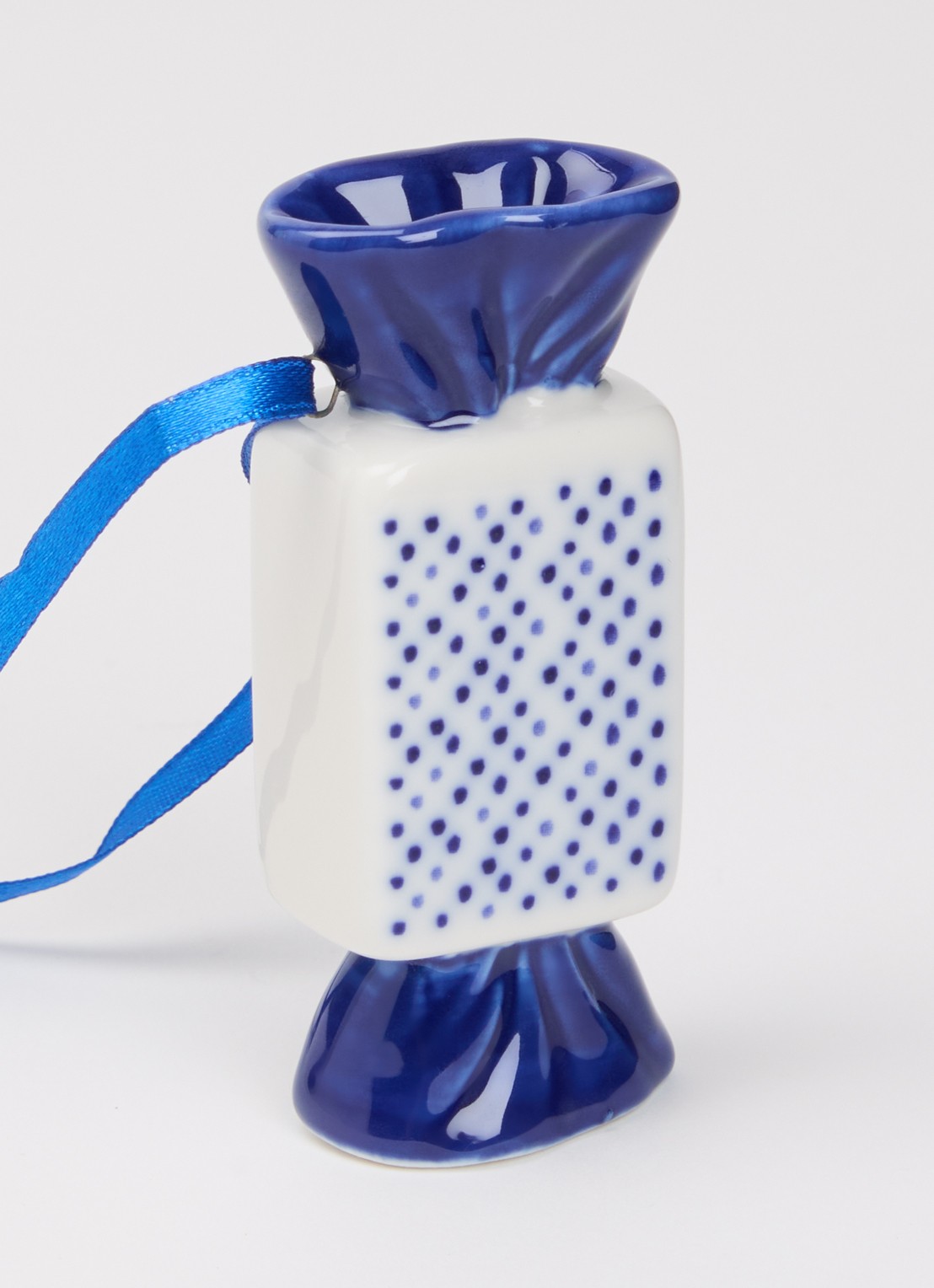 Heinen Delfts Blauw Toffee kersthanger 7,5 cm - detail gebroken wit