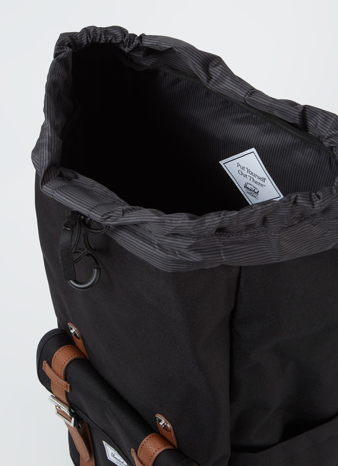 Herschel Supply Little America rugzak met 16 inch laptopvak - detail 2 zwart