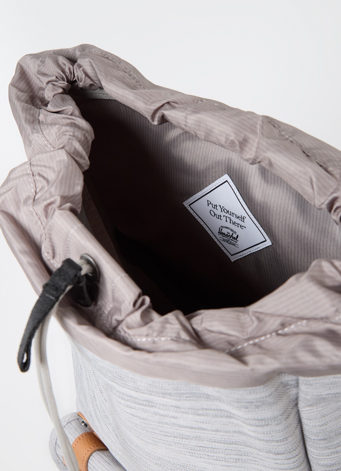 Herschel Supply Little America rugzak met 16 inch laptopvak - detail 3 lichtgrijs