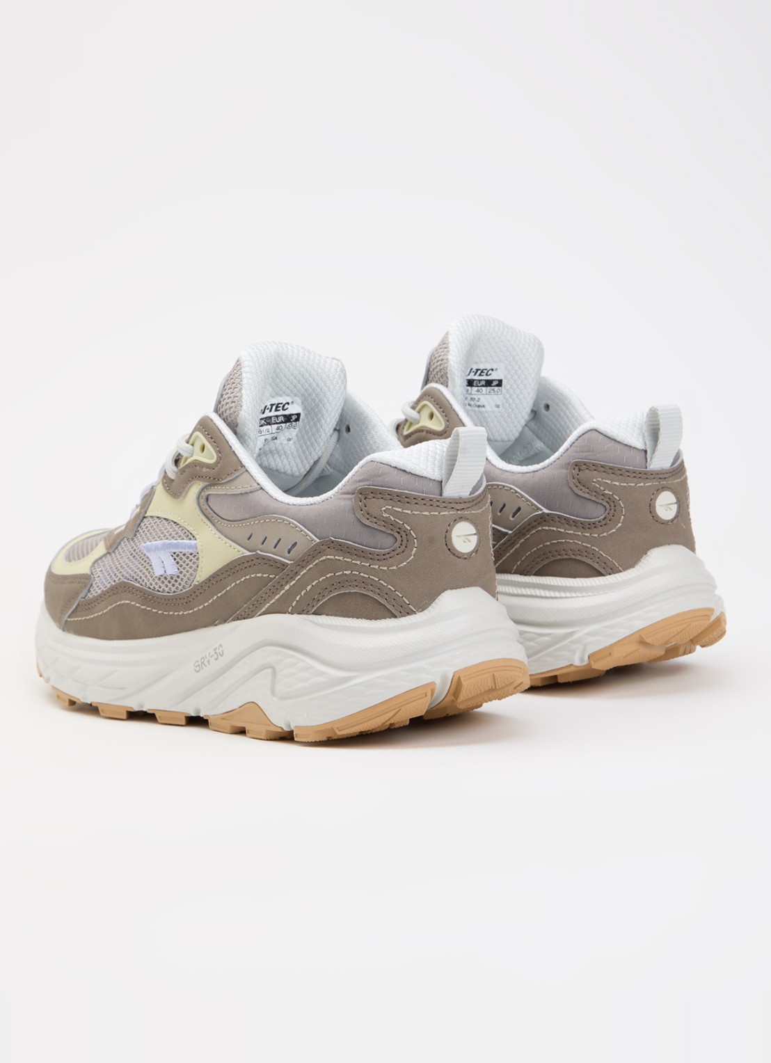 Hi-Tec Eastend WP GRV-30 sneaker met suède details - achterkant lichtbruin