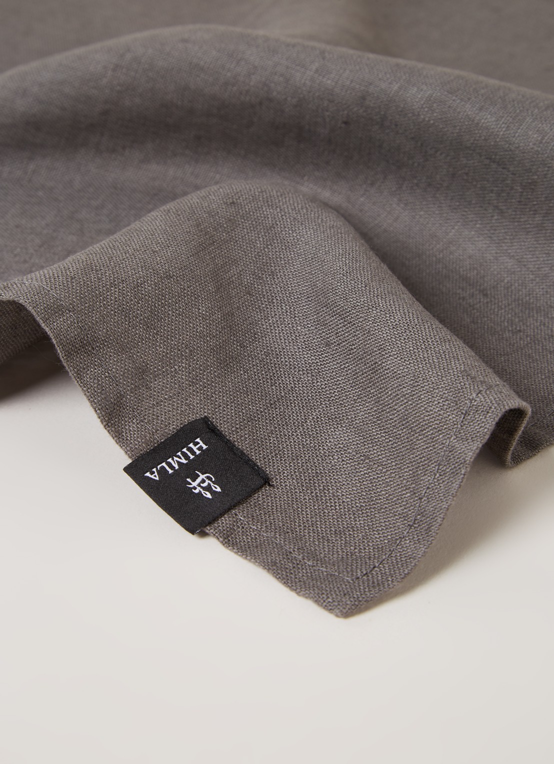 Himla Sunshine servet set van 4 - detail donkergrijs