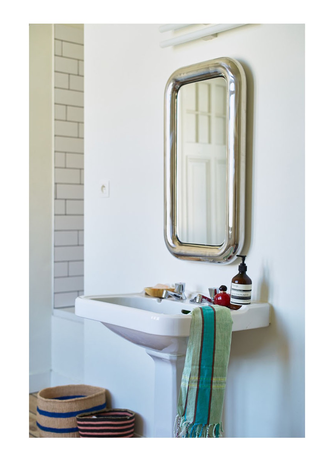 HKliving Chubby Chrome spiegel 45 cm x 80 cm - detail zilver