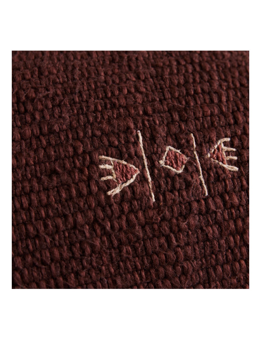HKliving Farmhouse sierkussen 90 x 30 cm - detail 4 roodbruin