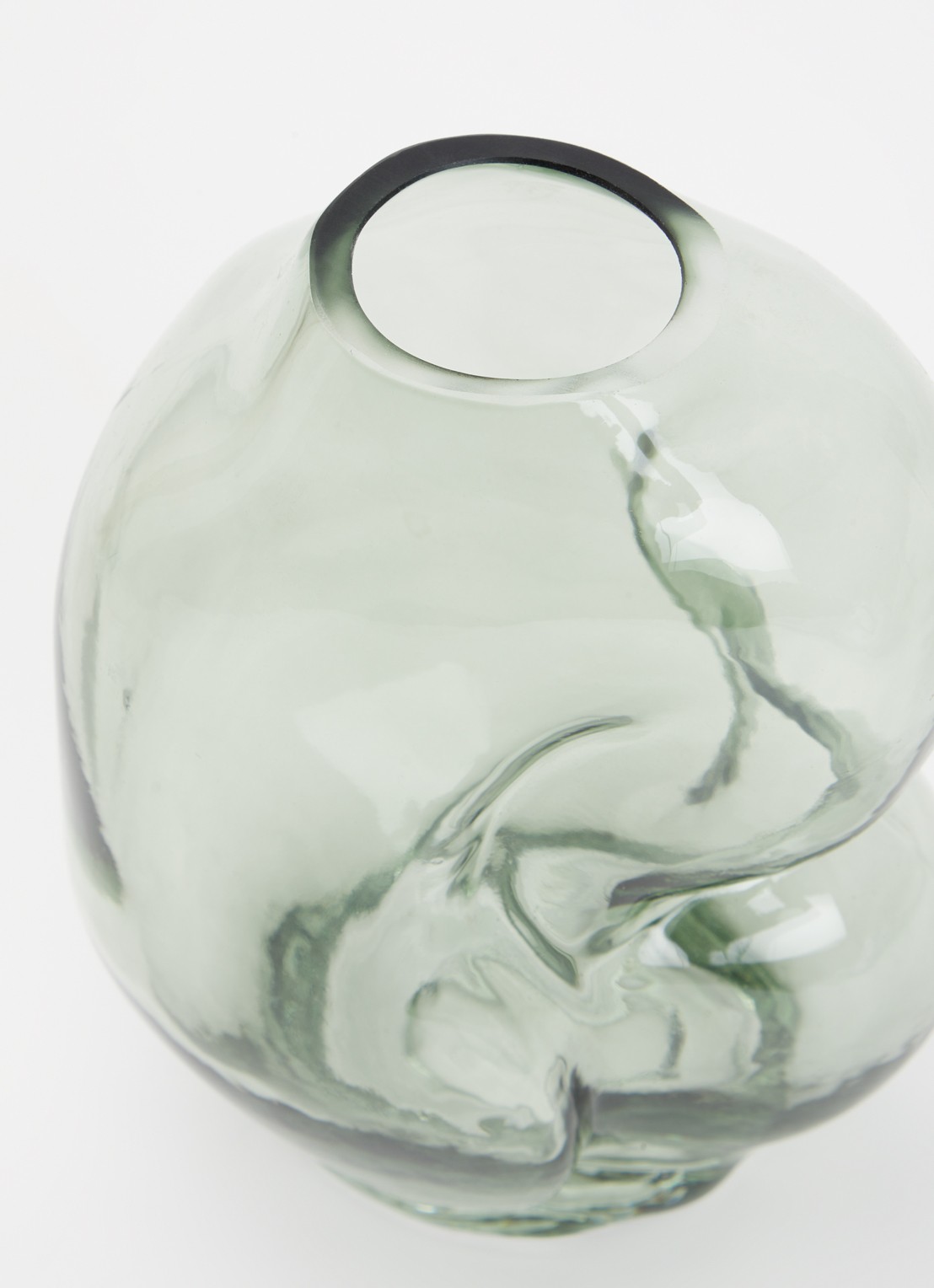 HKliving Gleam Small vaas 18 cm - voorkant 2 olijfgroen