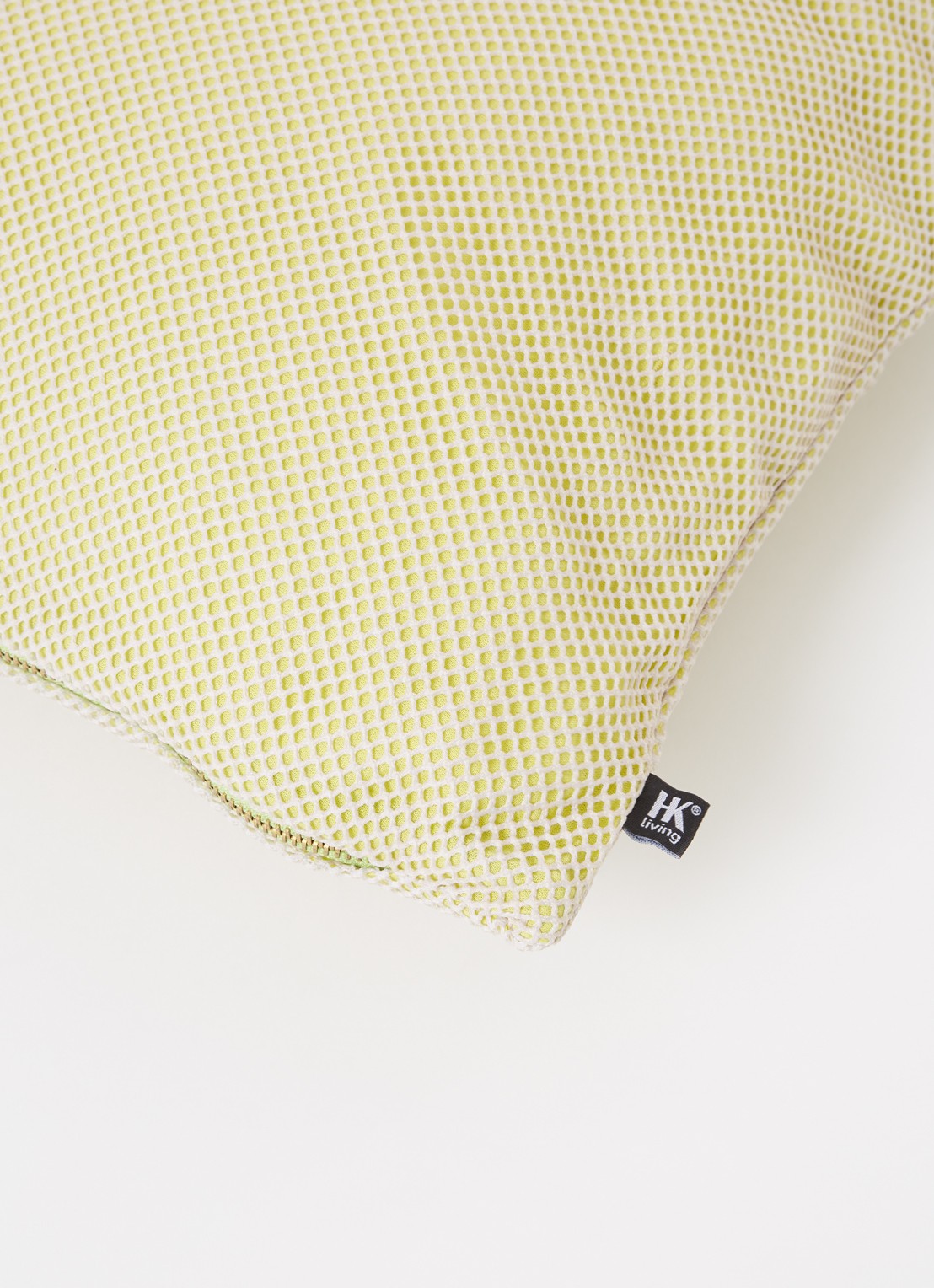 HKliving Mesh sierkussen 50 x 60 cm  - detail 2 lime