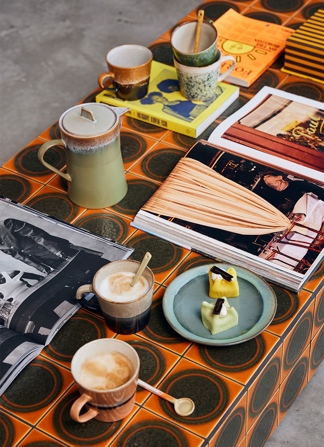 HKliving Rock cappuccinokopje 30 cl - detail zwart