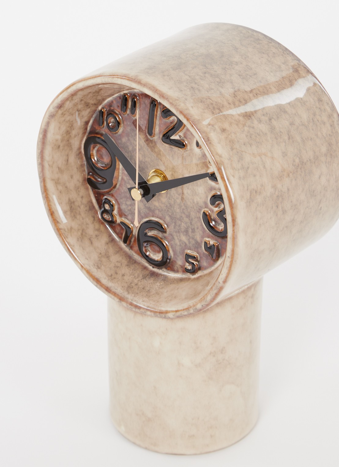 HKliving Tafelklok van keramiek - voorkant 2 beige